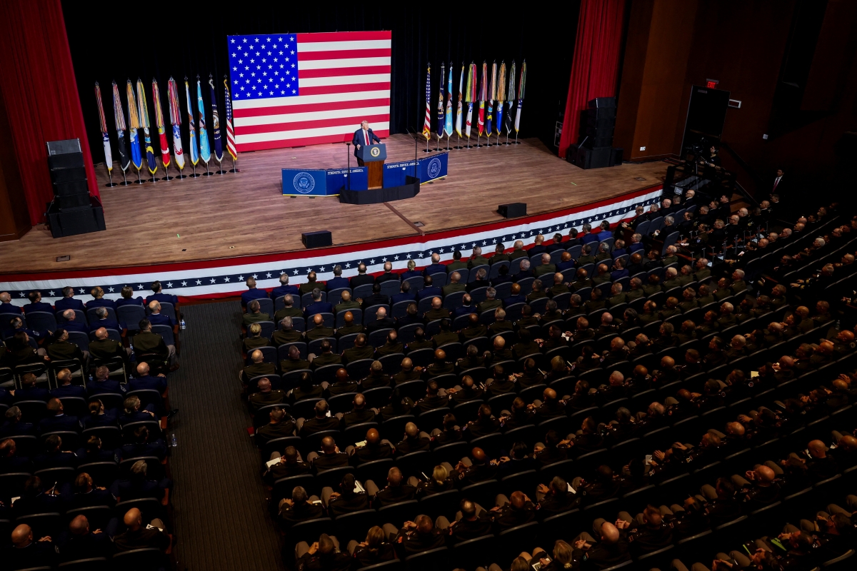 Điểm nhấn bài phát biểu của ông Trump tại cuộc họp với hàng trăm tướng lĩnh Mỹ